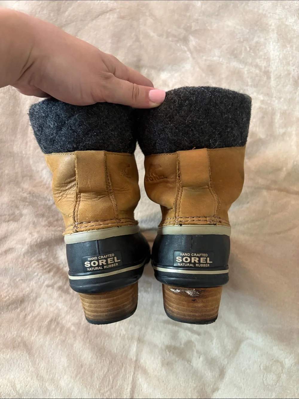 Sorel some wear